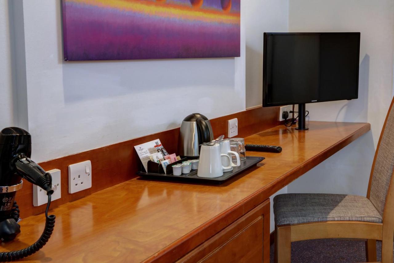 Orchid Epsom; Sure Hotel Collection By Best Western 외부 사진